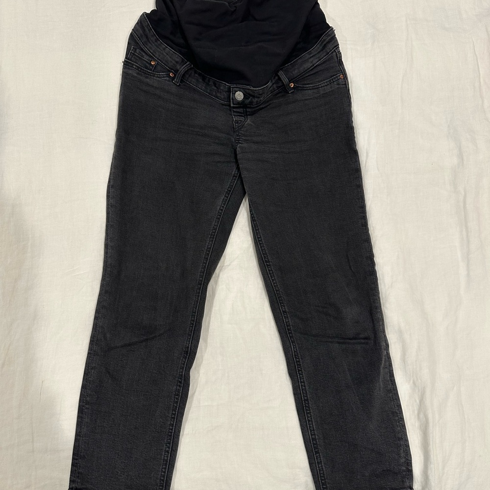 H&M Mama maternity black straight ankle jeans size small
